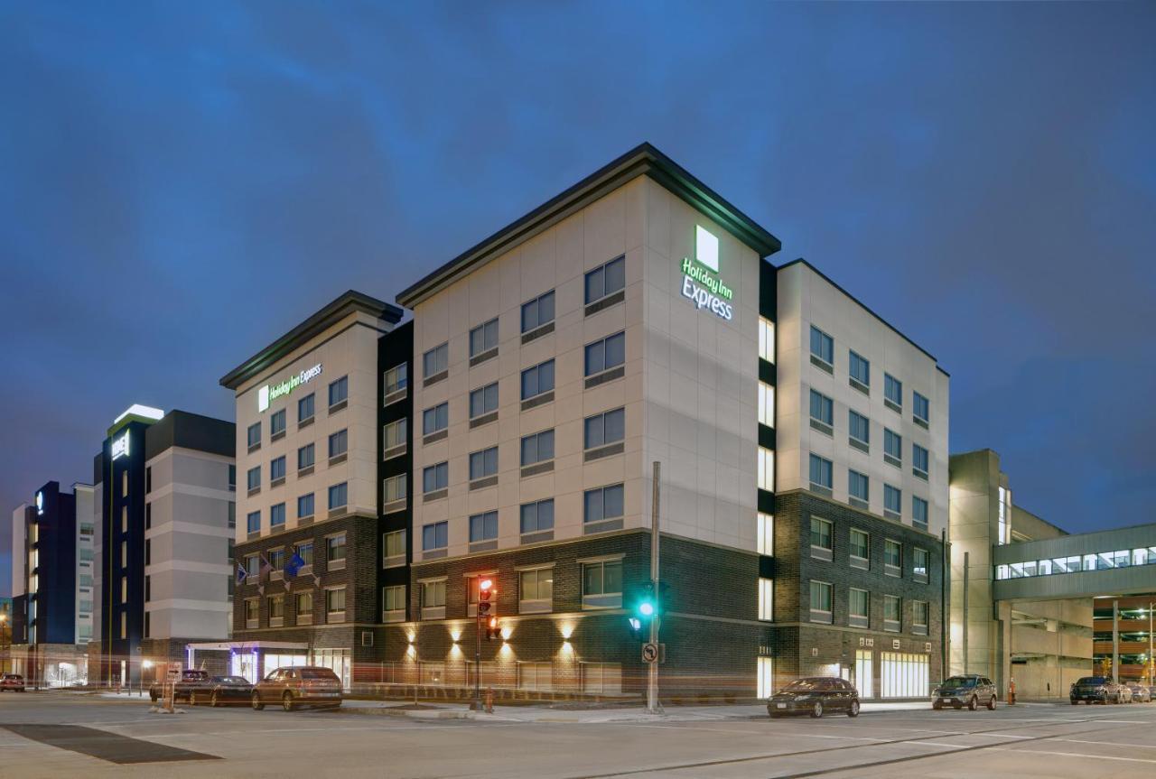 Holiday Inn Express - Milwaukee Downtown By Ihg Exteriér fotografie