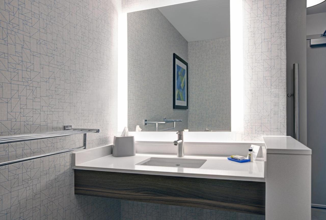 Holiday Inn Express - Milwaukee Downtown By Ihg Exteriér fotografie