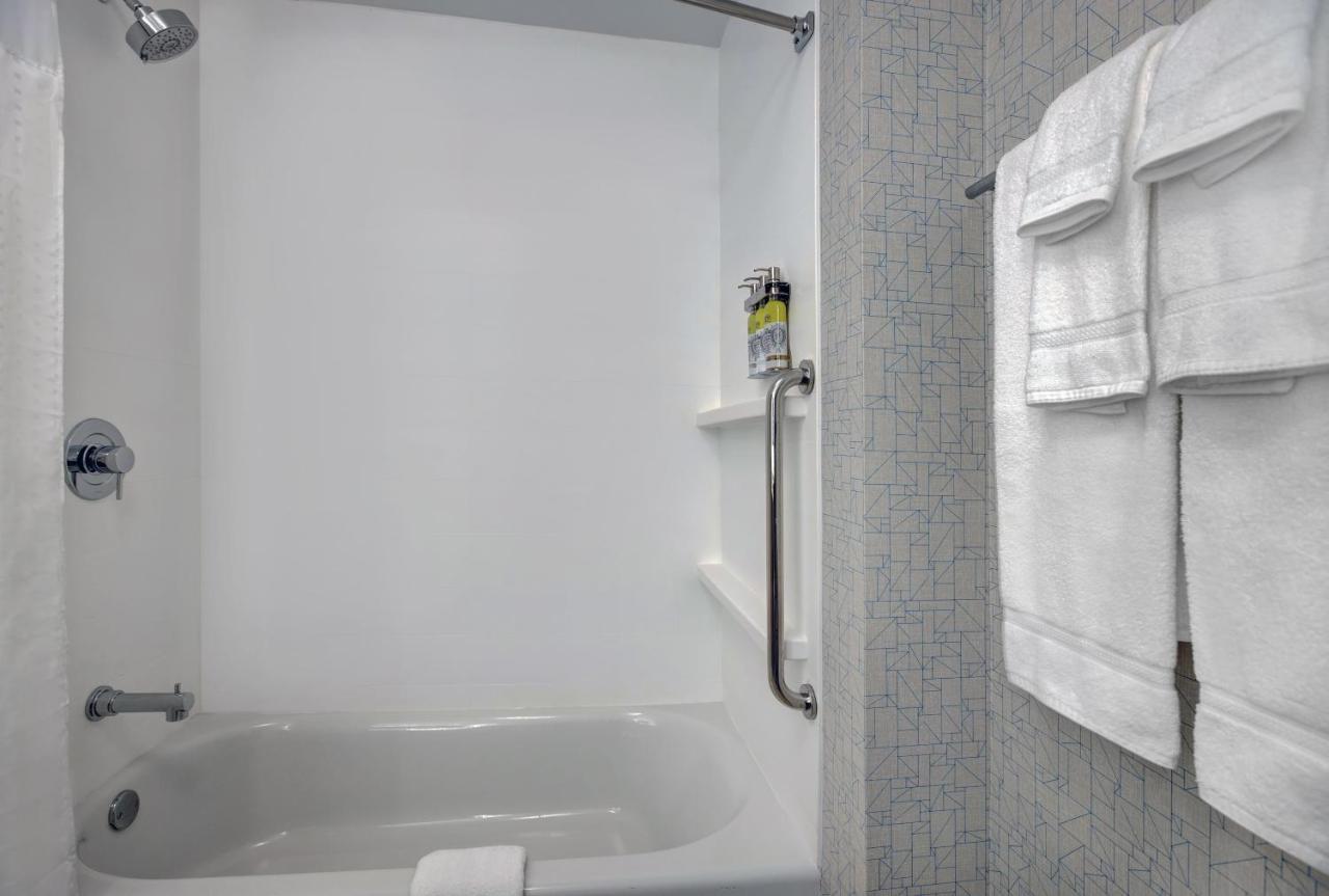 Holiday Inn Express - Milwaukee Downtown By Ihg Exteriér fotografie